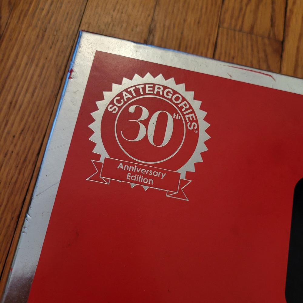 Scattergories 30th Anniversary COMPLETE Board Game 2021 Retro Family Night Gift - Picture 4 of 10